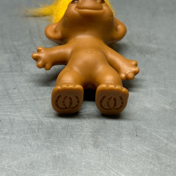 Lot of Trolls Vintage and Modern Troll Uneeda Mohair VTG Barrettes - Picture 6 of 16